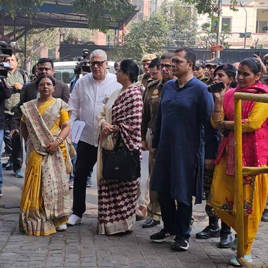 TMC has submitted a memorandum to the Election Commission of India objecting to the SIR process