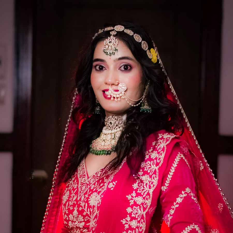 Newlywed couple from Madhya Pradesh faces backlash in internet for Skin Colour, sparks debate