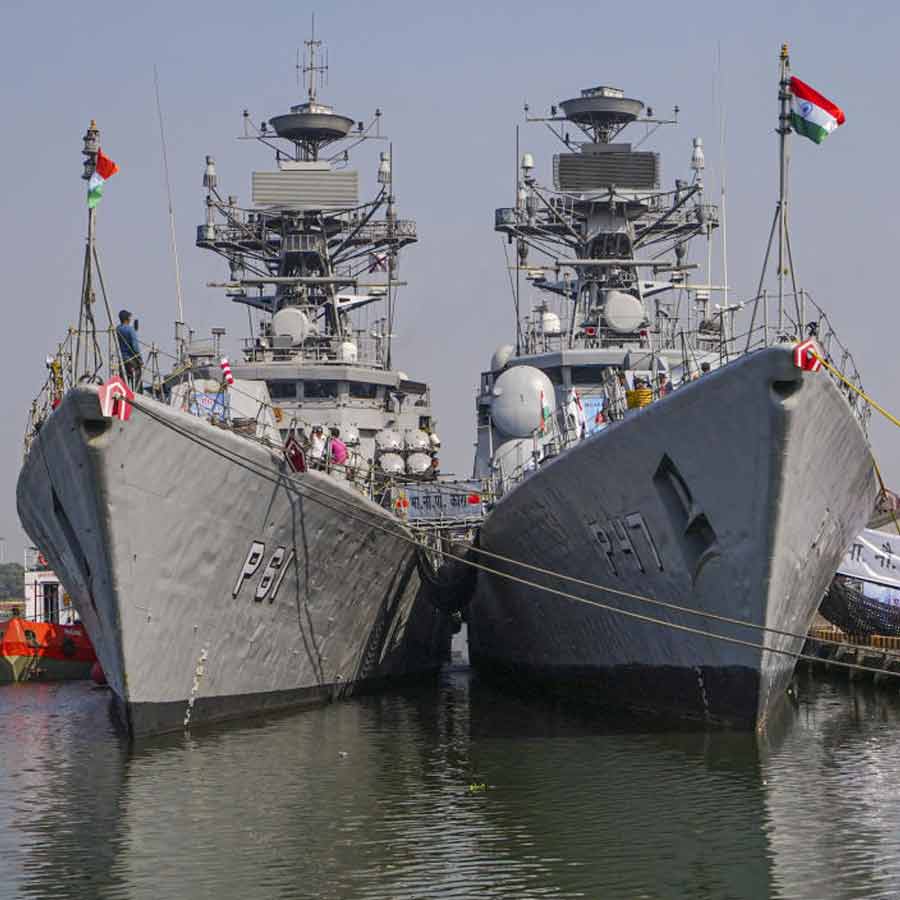 INS Khanjar and INS Kora