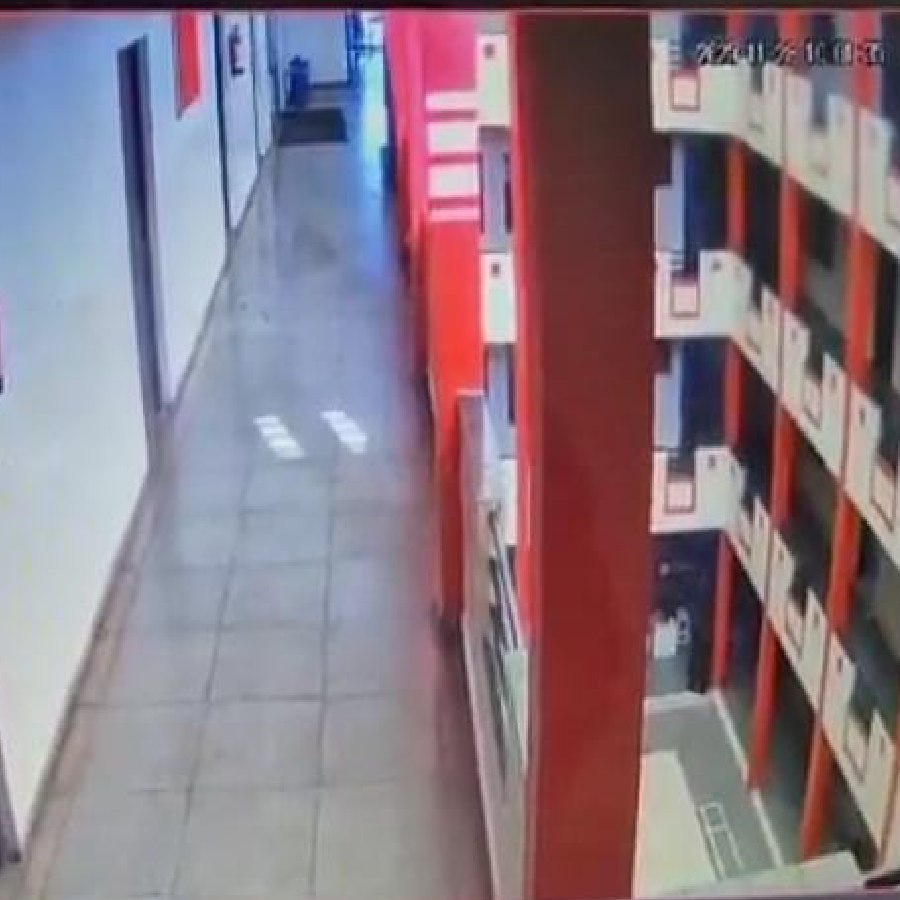 Student got upset in Madhya Pradesh school after sorrys were ignored dgtl