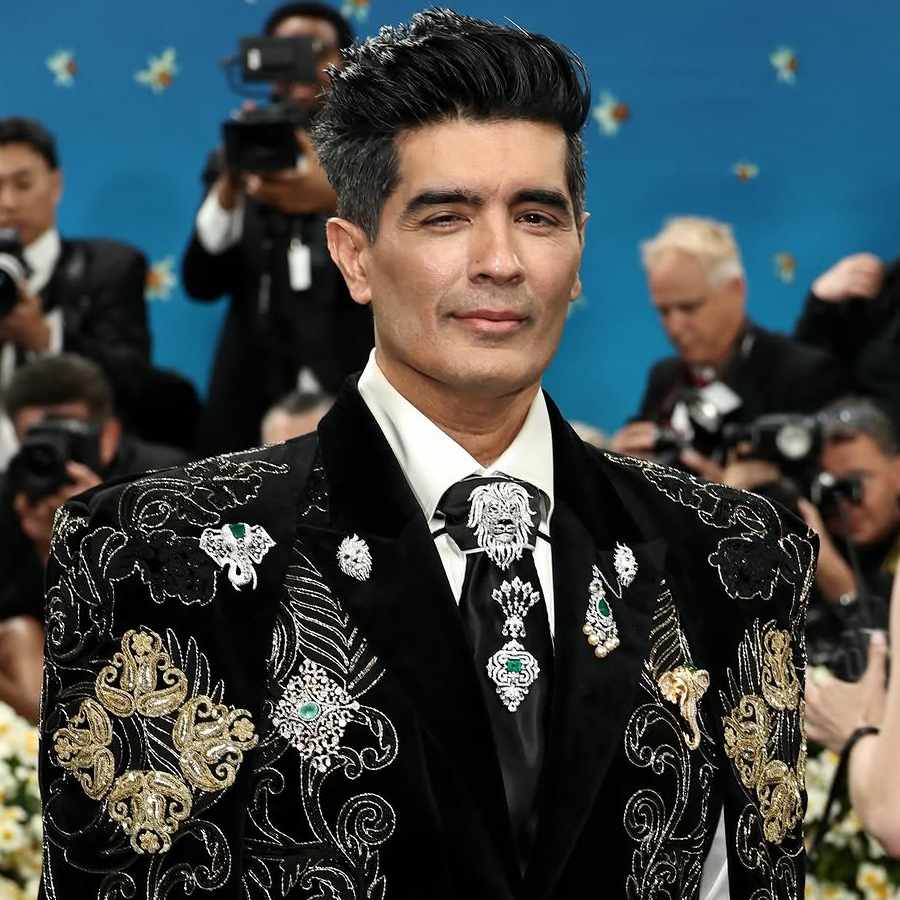 A Hollywood Star calls Manish Malhotra Local Designer, how did he respond dgtl