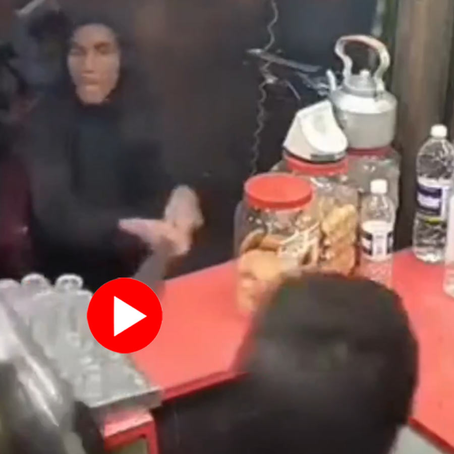 CCTV footage of group vandalizing paan shop after Pune vendor stop giving free cigarettes goes viral dgtl
