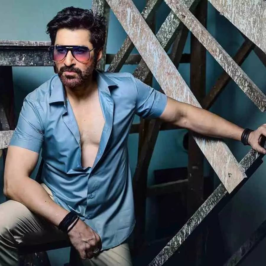 জিৎ, না বিপ্লবী অনন্ত সিংহ?