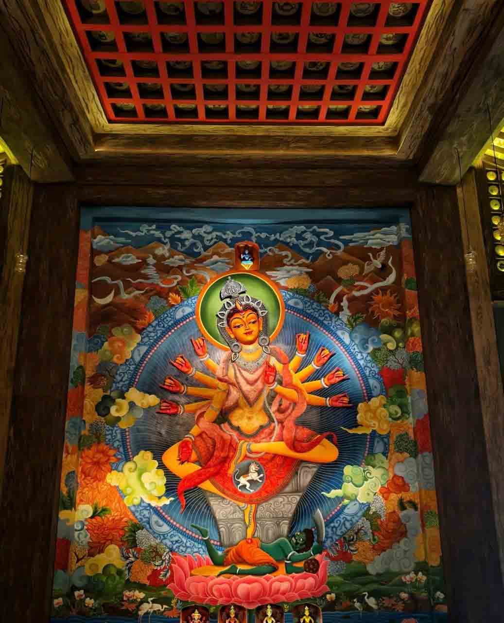 আলিপুর সর্বজনীনের প্রতিমা। 