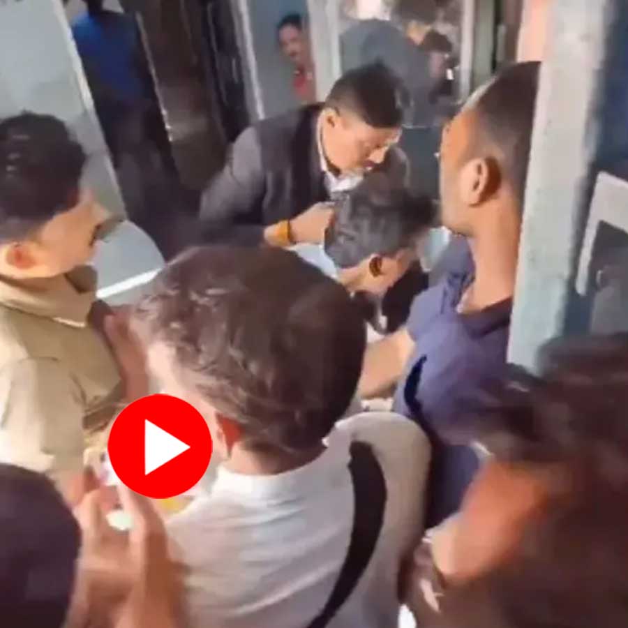 Video shows brawl between young passenger and TTE in moving train over ticket