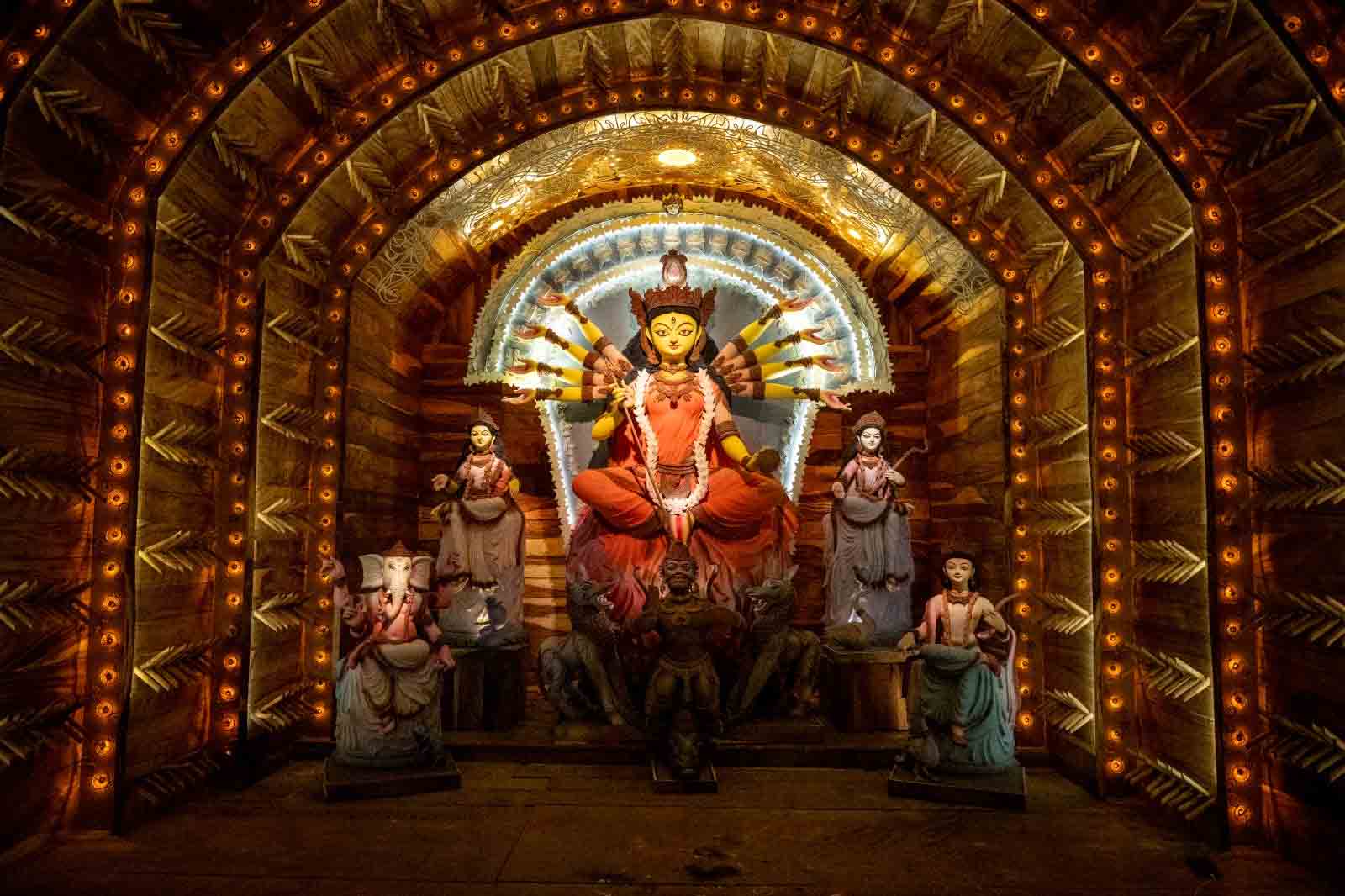 ওয়েলিংটন নাগরিক কল্যাণ সমিতির প্রতিমা।