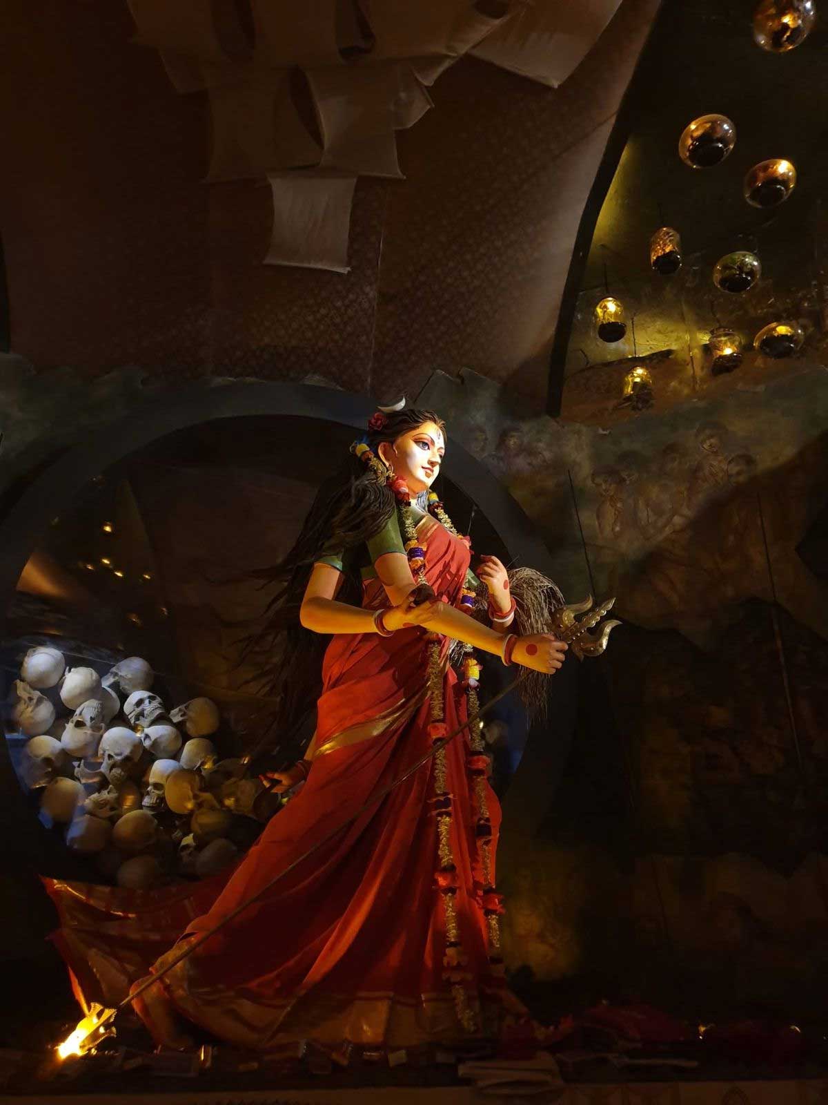 বোসপুকুর শীতলা মন্দিরের প্রতিমা।