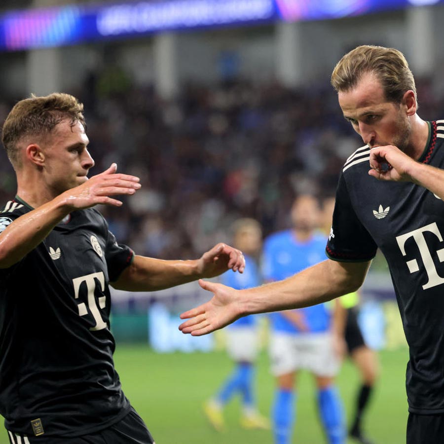 Galatasaray beat Liverpool while Chelsea beats Benfica by 1-0 Goal in in Champions League clash