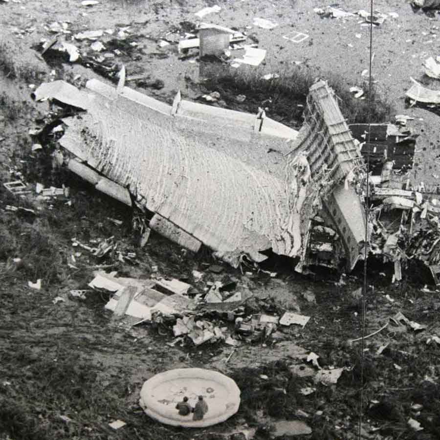 All need to know about Flight 401 accident and ghost stories related to it 