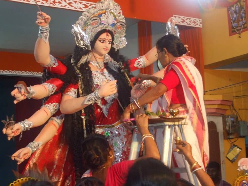  বরণের পর রয়েছে কনকাঞ্জলির চল। 