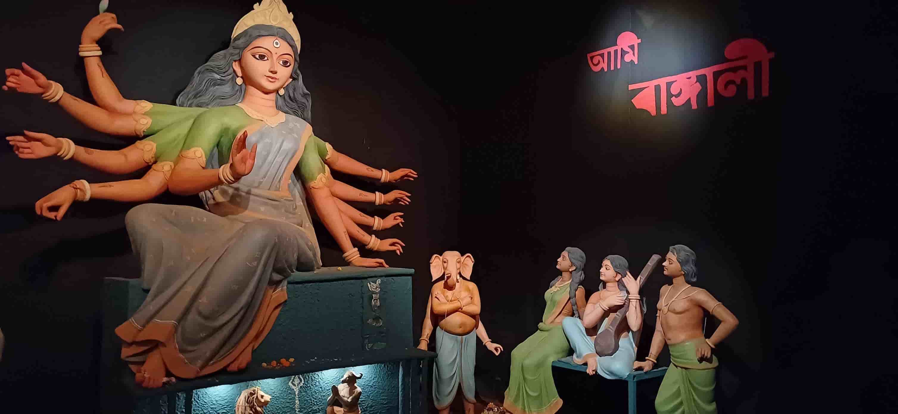  ৮১তম বর্ষে চালতাবাগান সর্বজনীন। একাদশীতেও চাইলে দেবীদর্শন করে আসতে পারেন।  