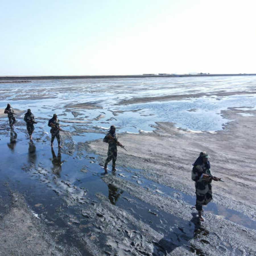 India Pakistan conflict may trigger amid Sir Creek crisis, know about border dispute 