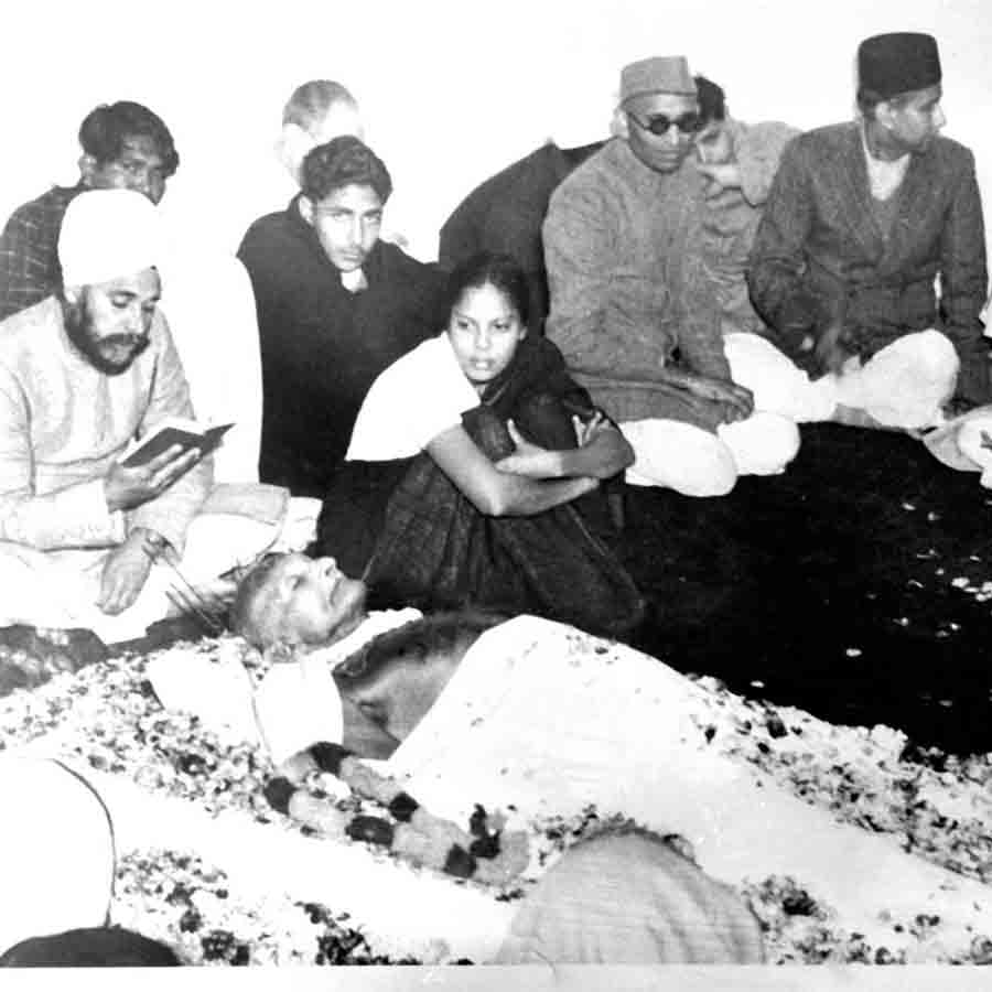 Review of a book authored by Gopal Krishna Gandhi