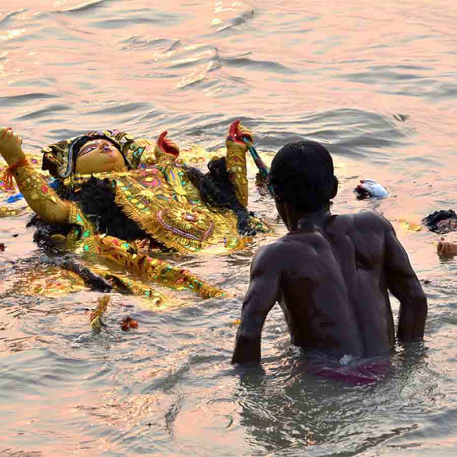 History of Bijaya Dashami celebration of famous families of Kolkata