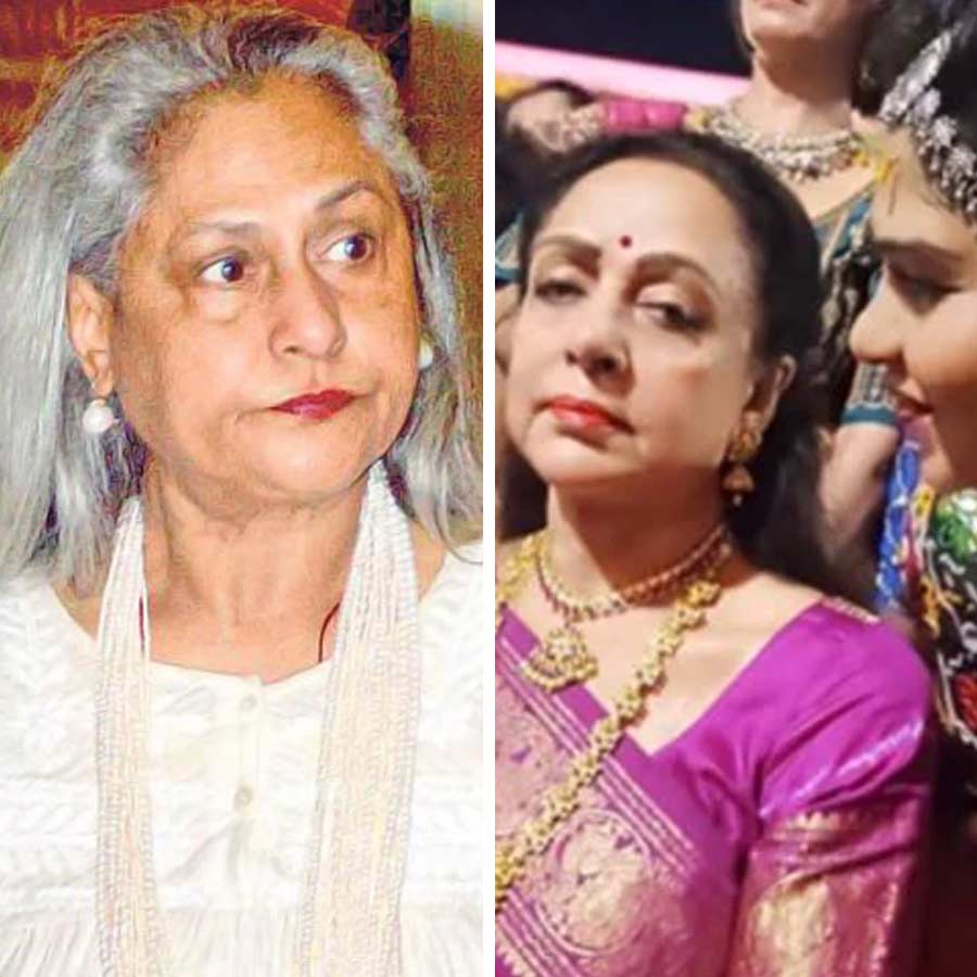 Netizens compare Hema Malini with jaya bachchan For Being Arrogant with a fan dgtl