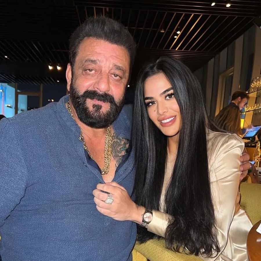 Sanjay Dutt Once tell he Would Have Broken Trishala’s Leg if she choose acting dgtl