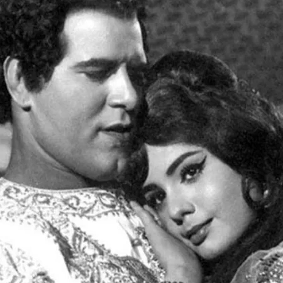 Bollywood actor wrestler Dara Singh got married at 14 and fell in love with Mumtaz, blamed industry for break up