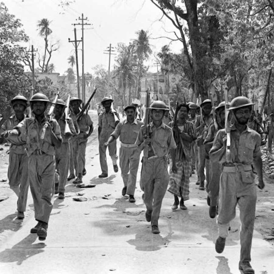 Pakistan is warned by Indian Army Chief of being wiped off map, is New Delhi planning something bigger