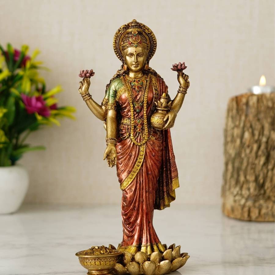 Follow These Remedies on Laxmi Puja to Get Goddess Laxmis Blessings dgtl