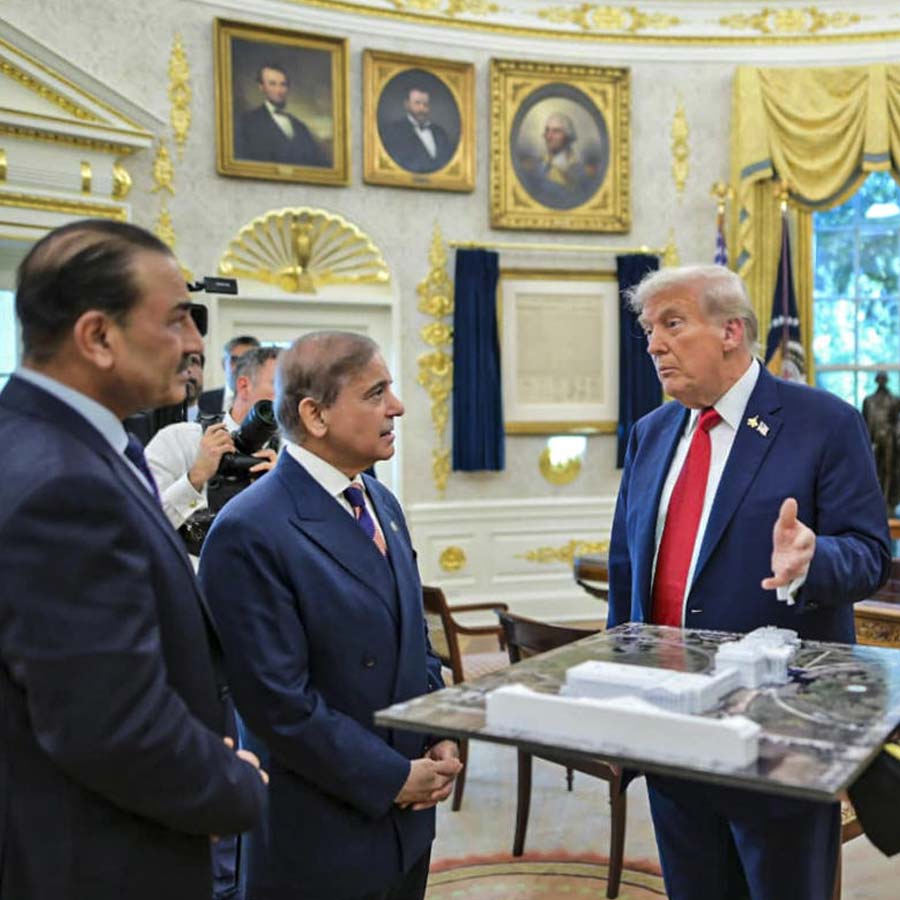 US get offer to build a port on Arabian Sea by Islamabad, may prove fatal for Pakistan amidst china rift 