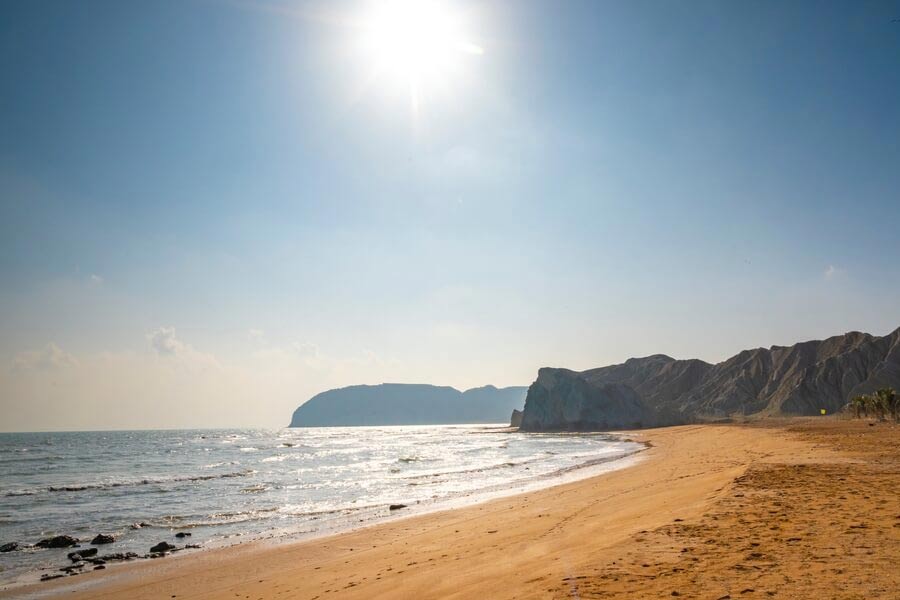 US get offer to build a port on Arabian Sea by Islamabad, may prove fatal for Pakistan amidst china rift 