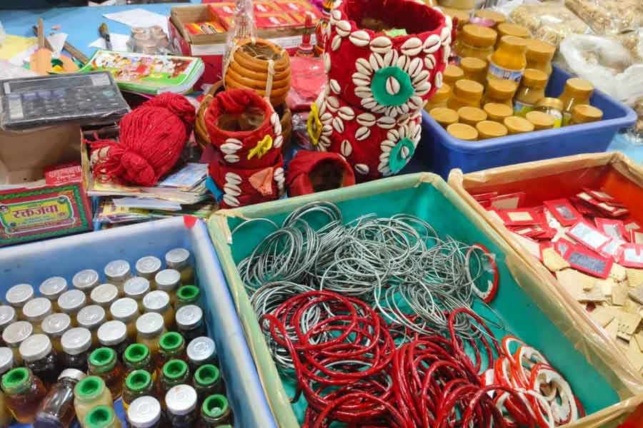 লক্ষ্মীপুজোর সামগ্রী।