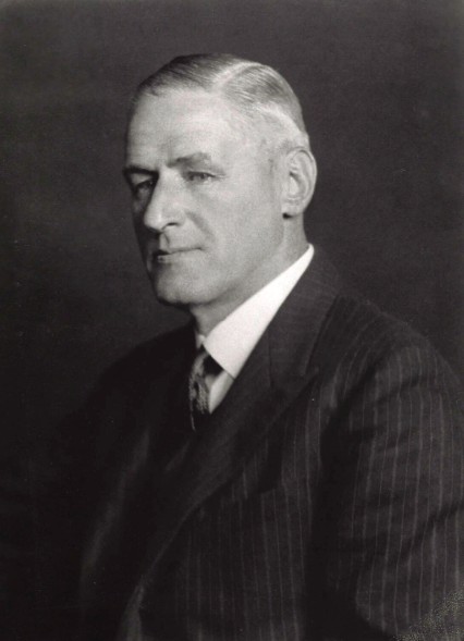 কথিত, টেগার্ট এই ভবনের একটি অংশকে 'টর্চার চেম্বার' হিসাবে ব্যবহার করতেন এবং সেখানে স্বাধীনতা সংগ্রামী ও বিপ্লবীদের উপর অকথ্য অত্যাচার করা হত। এই অন্ধকার অতীত বাড়িটিকে এক ভয়াবহ কুখ্যাতি এনে দেয়।