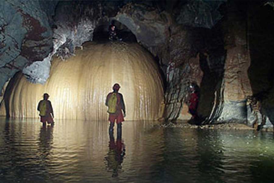 Alpazat Cave