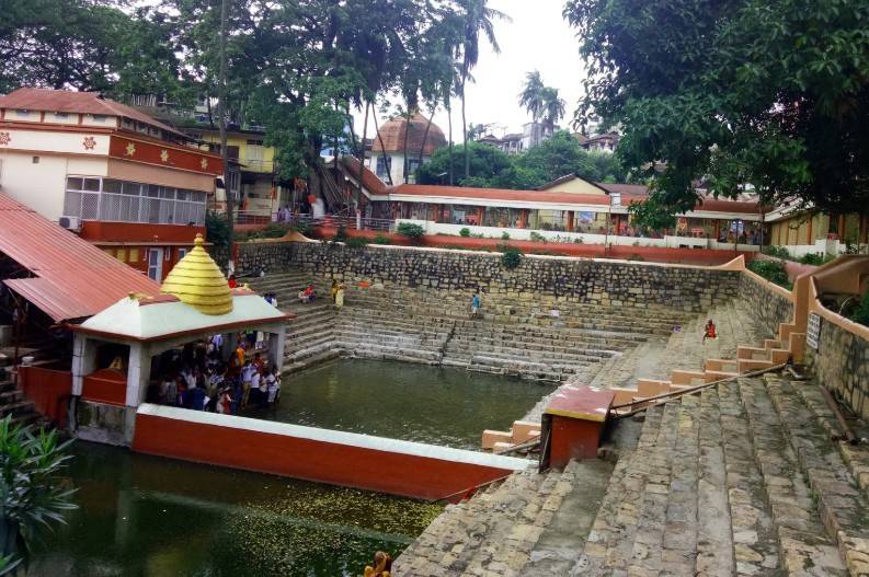 মনে করা হয়, পঞ্চদশ বা ষোড়শ শতাব্দীর মধ্যেই এই প্রথা বন্ধ হয়ে যায়। ব্রিটিশ শাসনকালে এবং স্বাধীনতার পরে ভারতে নরবলি আইনত নিষিদ্ধ করা হয়।