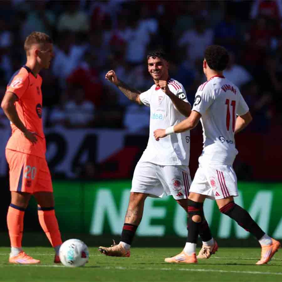 Concerns with Lamine Yamal rising as Barcelona lost to Sevilla in La Liga match