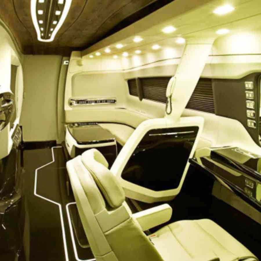 শাহরুখের ভ্যানিটির অন্দরমহলের ছবি।