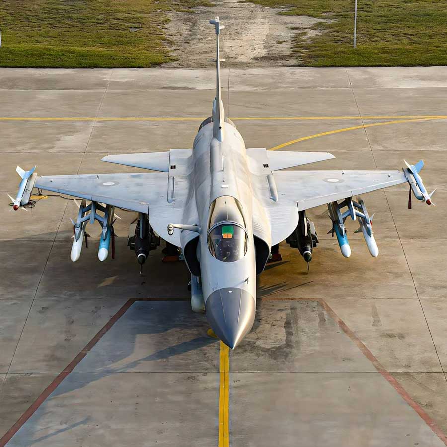 Russia Supplies RD-93 Jet Engines to Power Pakistan’s JF-17, Straining Ties with India