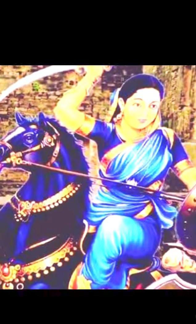 ১৮০২ সালে রাজা নৃসিংহ দেবের জীবনাবসান হলে মন্দিরের কাজ থমকে যায়। তবে ইতিহাস এখানে মুখ ফেরায়নি। রাজার স্ত্রী, রানি শঙ্করী দেবী এর পরে হাল ধরেন। তাঁরই চেষ্টায় ১৮১৪ সালে এই মন্দিরের নির্মাণকাজ সম্পূর্ণ হয়।