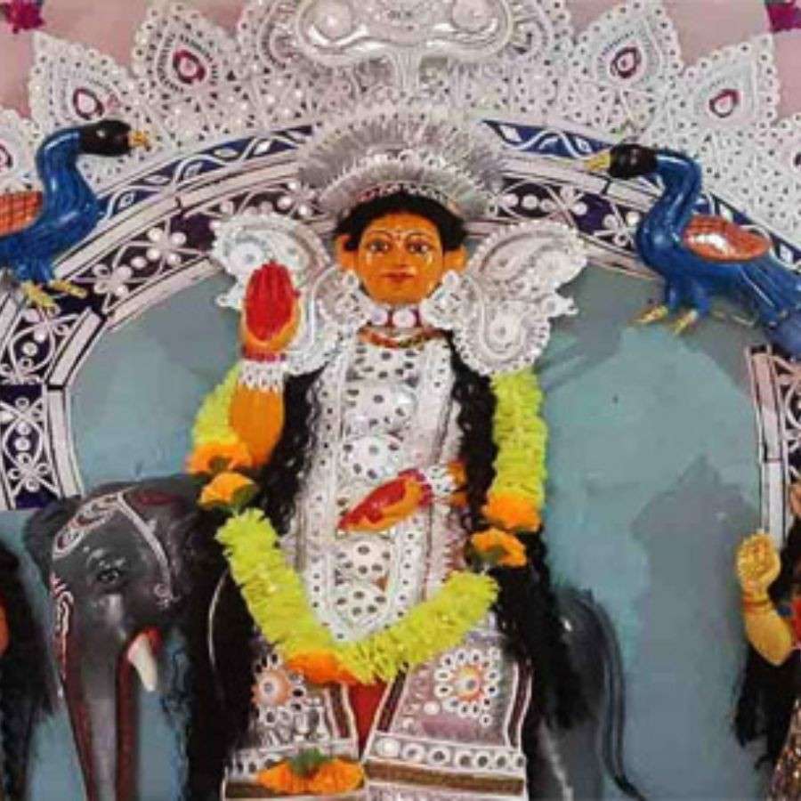 Gaja Laxmi Puja 2025 is an old tradition of Bankura dgtl