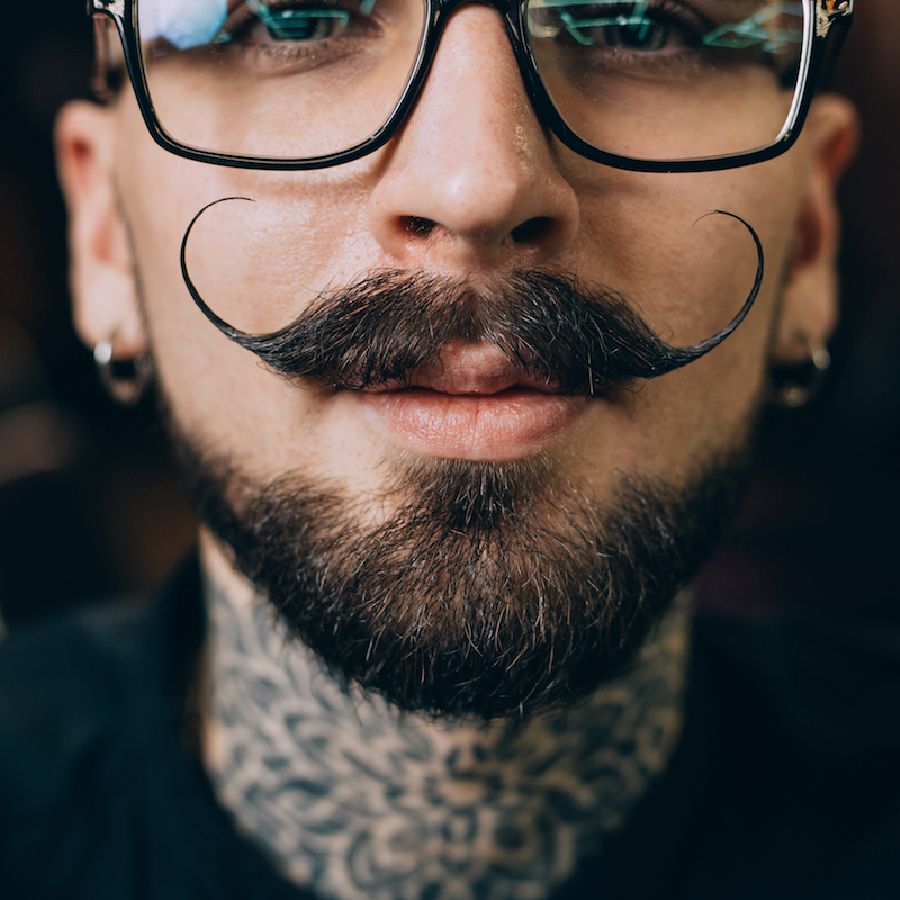 গোঁফের যত্ন করার নিয়ম।