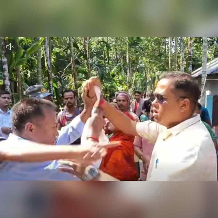 Once again BJP MLA faces attack while distributing relief material in disaster hit area of North Bengal, This time at Kumargram