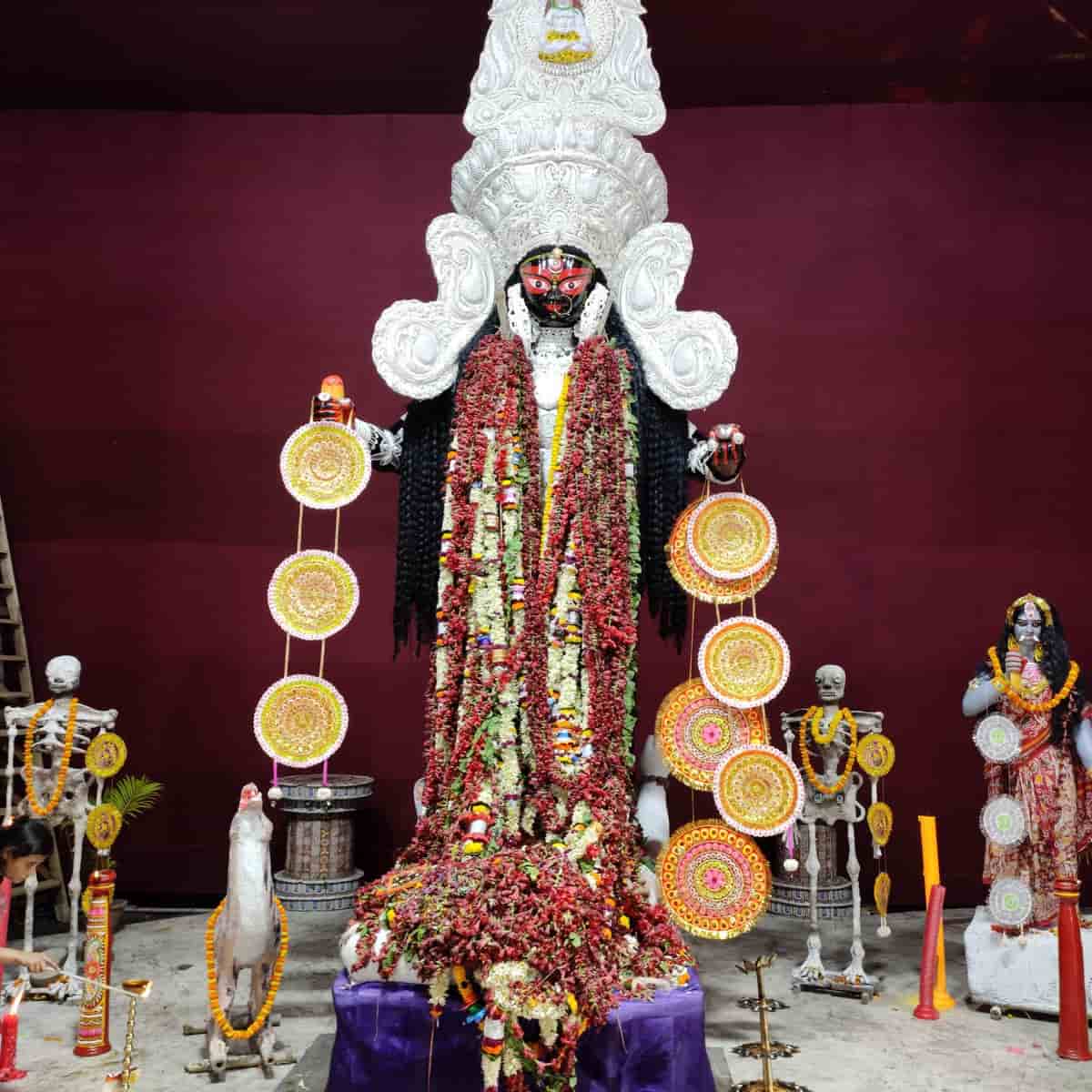 কেওড়াতলার এই কালীপুজো করে থাকেন ডোমেরা। 