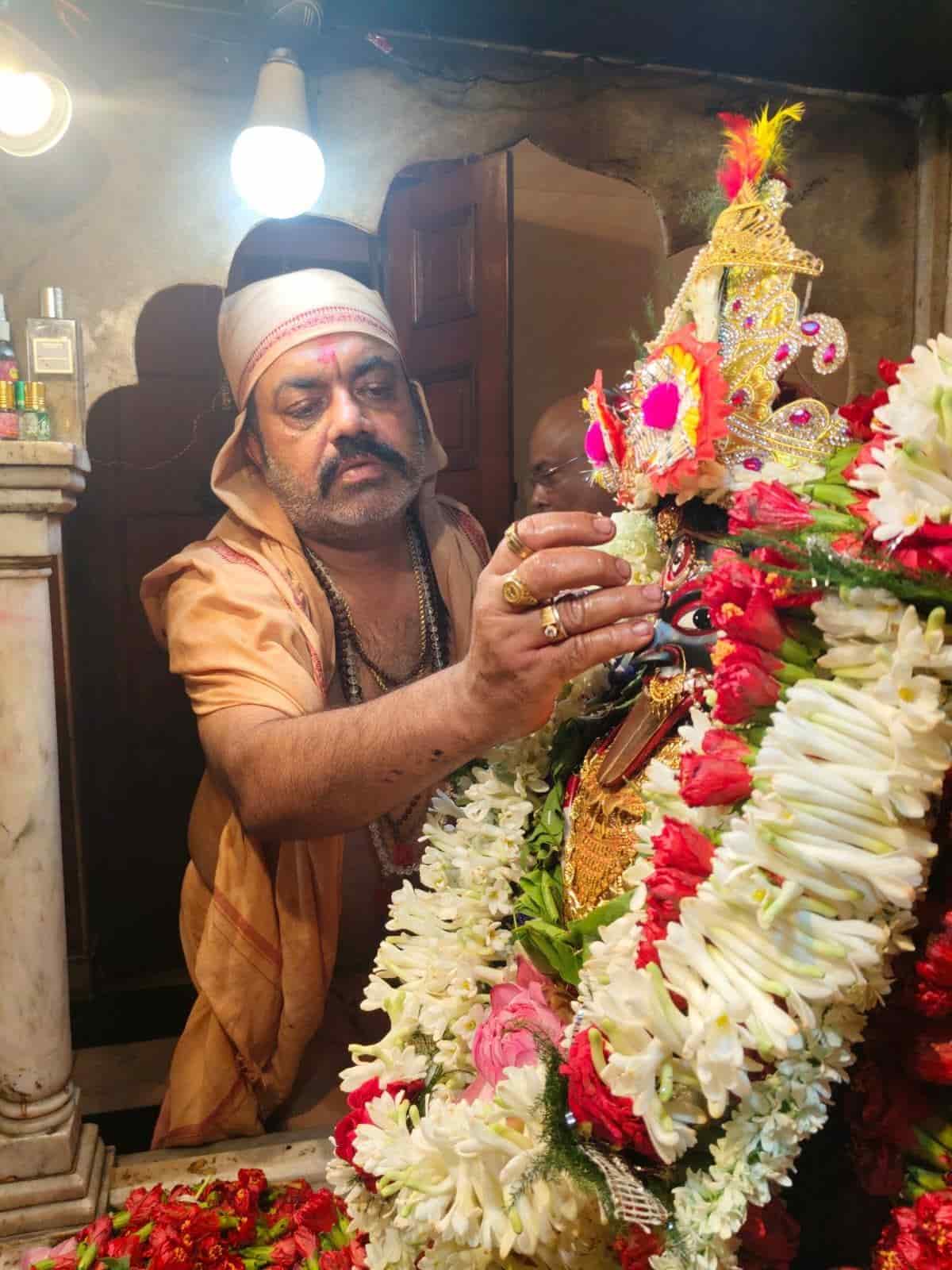 এই মন্দিরে তাই দেবী কন্যা রূপে পূজিত হন। 