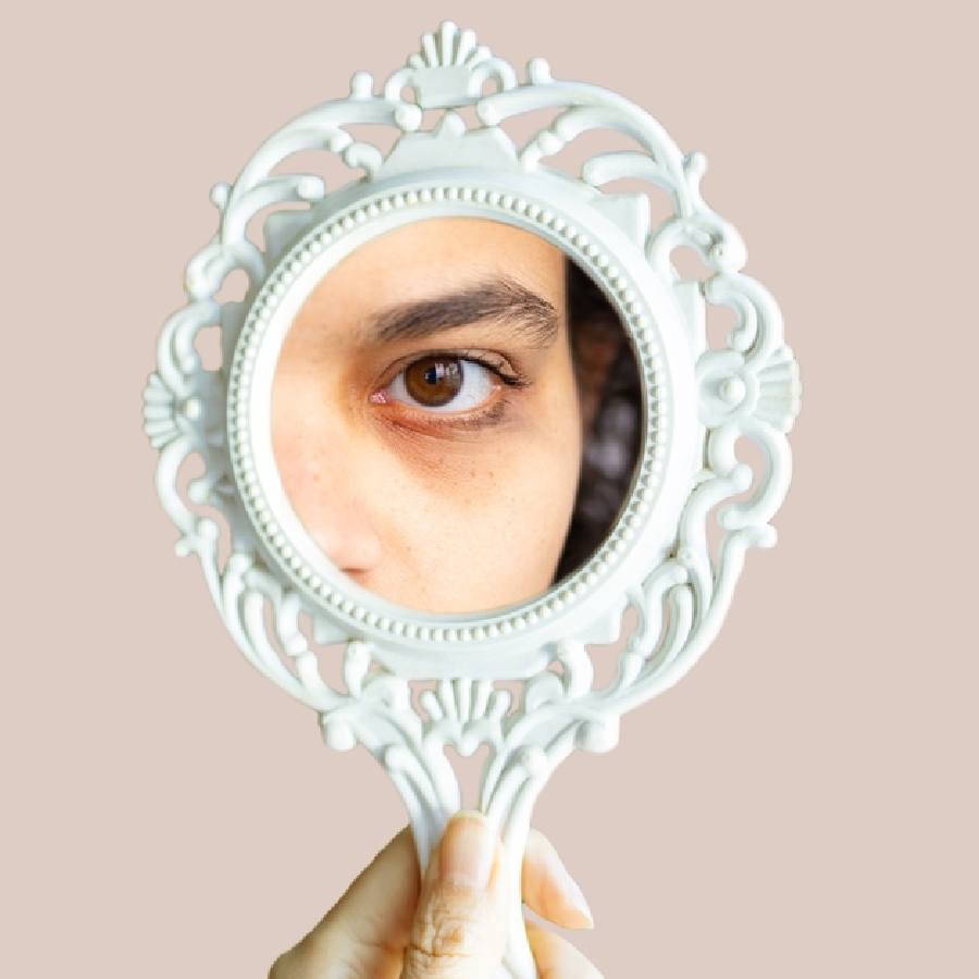 Reasons behind dark circles under your eyes dgtl