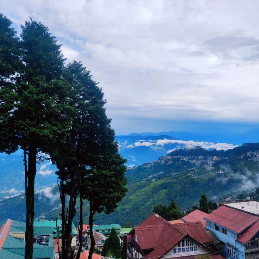 Things to keep with you while travelling north Bengal amid of this natural calamity dgtl