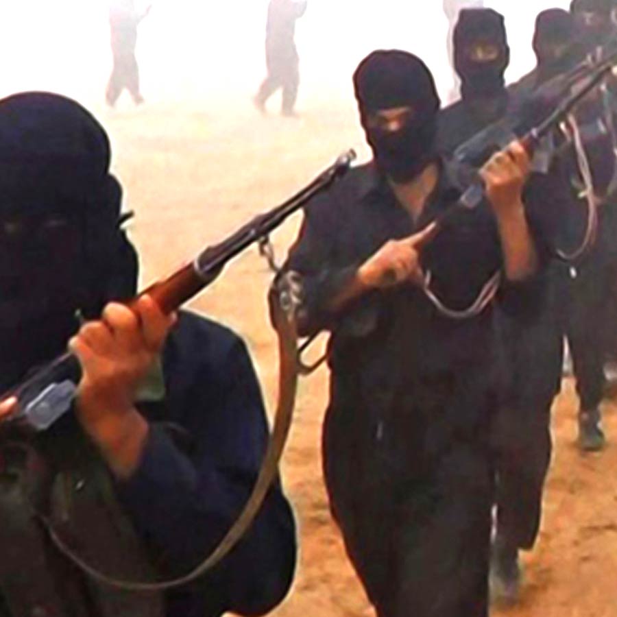 Pakistan’s military intelligence agency ISI allegedly helping to form Lashkar-ISIS alliance, claims report