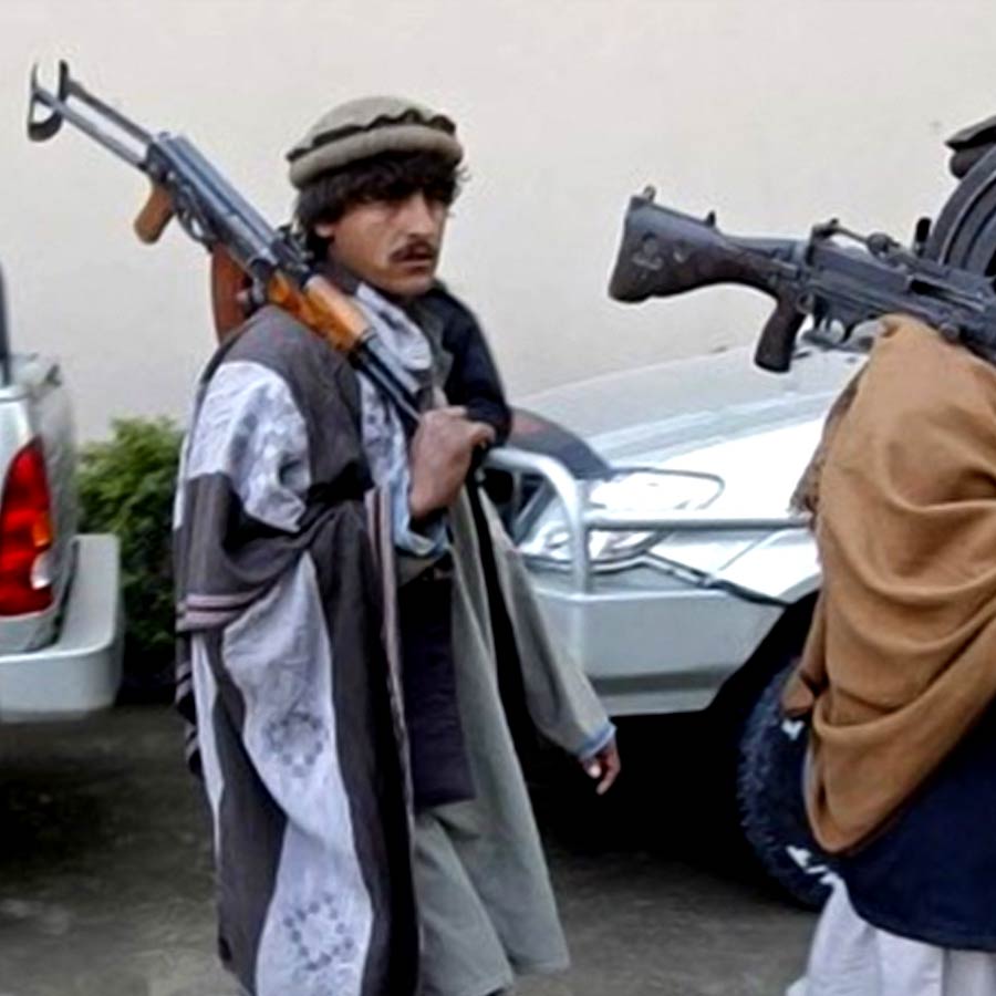 Pakistan’s military intelligence agency ISI allegedly helping to form Lashkar-ISIS alliance, claims report