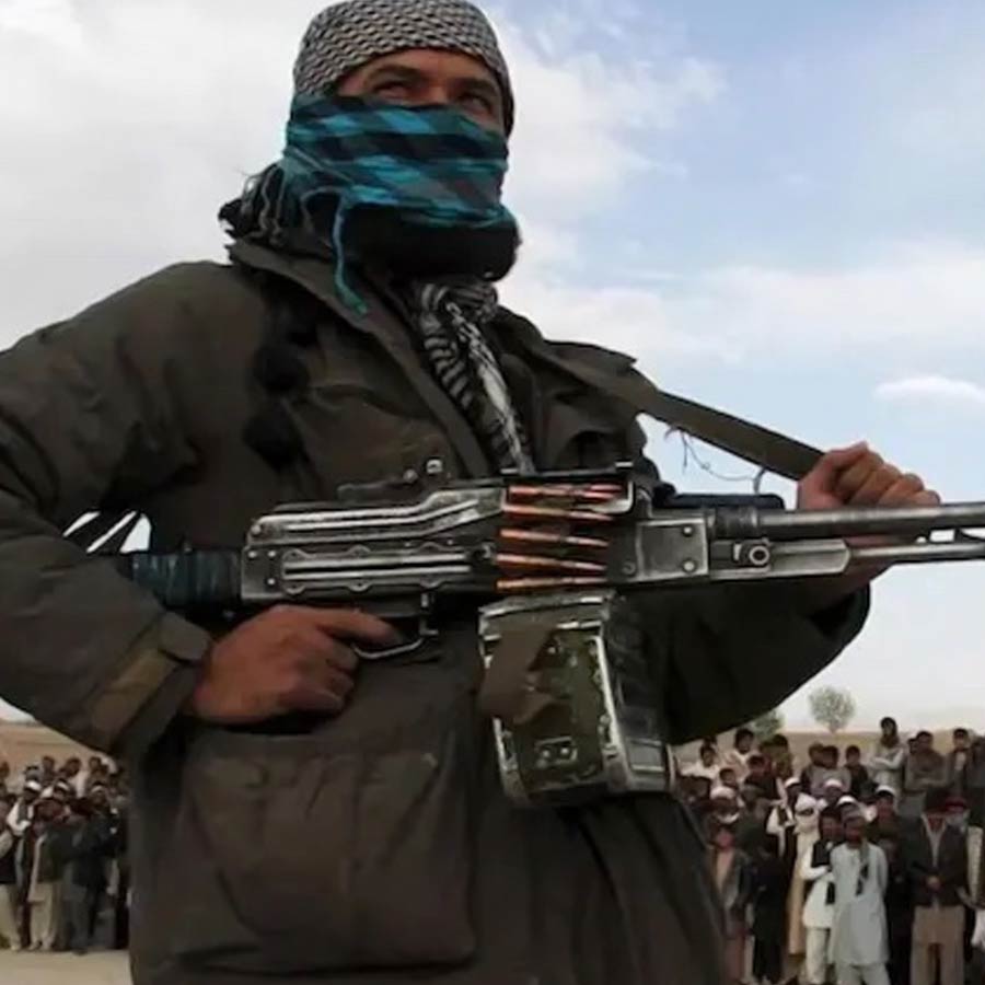 Pakistan’s military intelligence agency ISI allegedly helping to form Lashkar-ISIS alliance, claims report