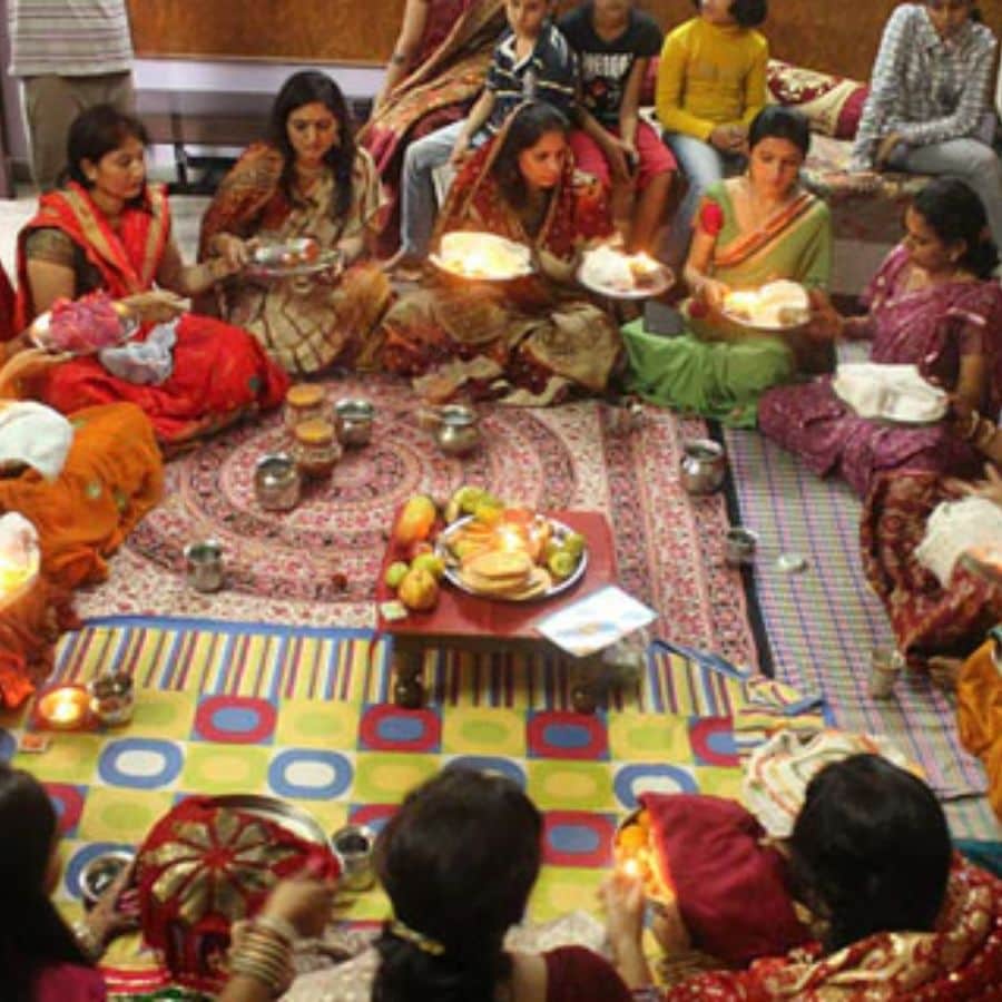 তা শেষ হচ্ছে ১০ অক্টোবর সন্ধে সাতটা বেজে ৩৮ মিনিটে। 