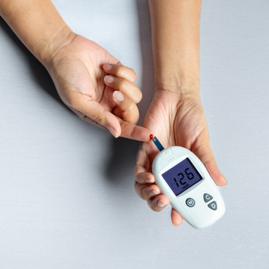 Tips to do blood sugar test properly at home dgtl