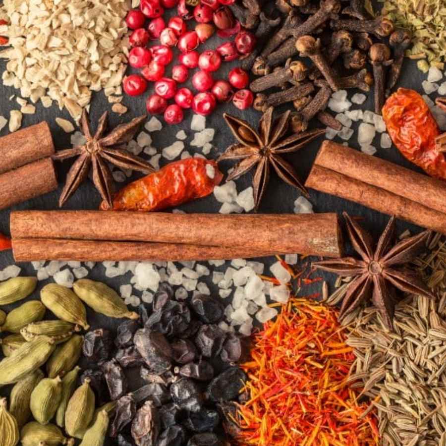 Tricks you should keep in mind while storing spices at your kitchen dgtl