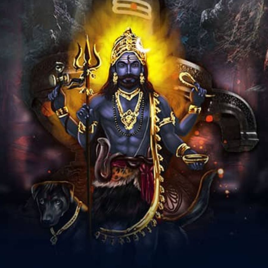 এই নিশাচর ঠাকুরকে ঘিরে রয়েছে অদ্ভুত সব বিশ্বাস। কারও উপরে তাঁর বাতাস লাগলে তিনি নাকি পঙ্গু হয়ে যান। আবার তিনি যদি কারও উপরে কৃপা করেন, তবে তাঁর রাতারাতি উন্নতি হয়!