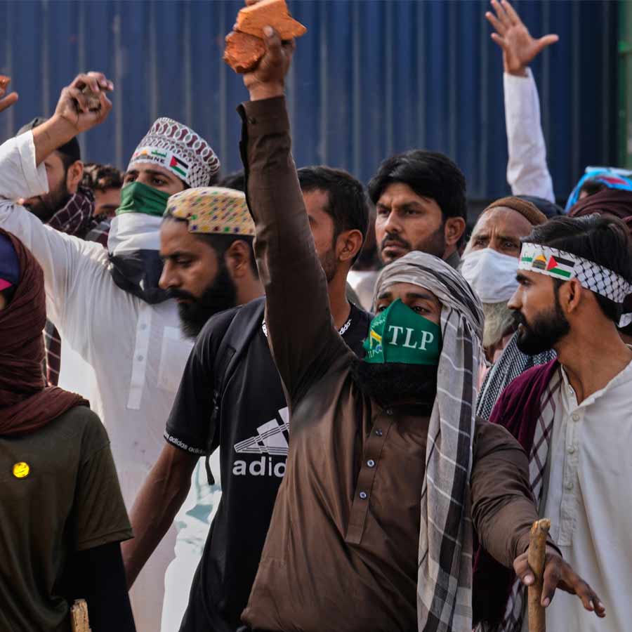 Huge protest in Islamabad against Israel\\\\\\\\\\\\\\\'s military campaign, police, TLP supporters clashed