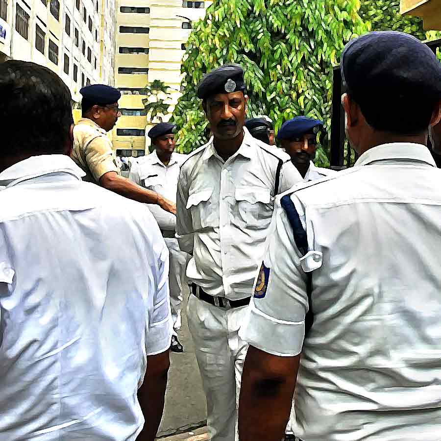 Bidhannagar Police Commissionerate organized mental health check up camp for Police