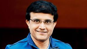 ওই ট্রিপে ভারতীয় দলকে রাখা হয়েছিল লামলি দুর্গে। সেখানেই একটি বড় ঘরে রাখা হয়েছিল অধিনায়ককে। পর দিন খেলা থাকায় জলদি ঘুমিয়ে পড়েন সৌরভ। 